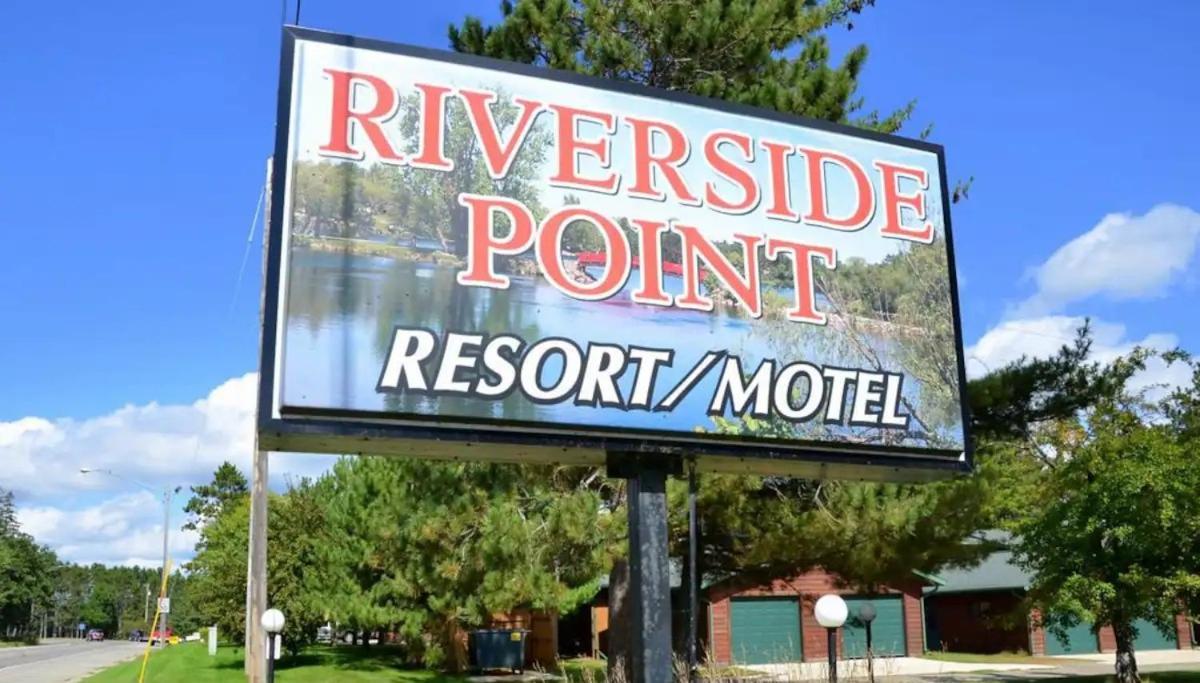 Riverside Point Resort Motel Park Rapids ภายนอก รูปภาพ