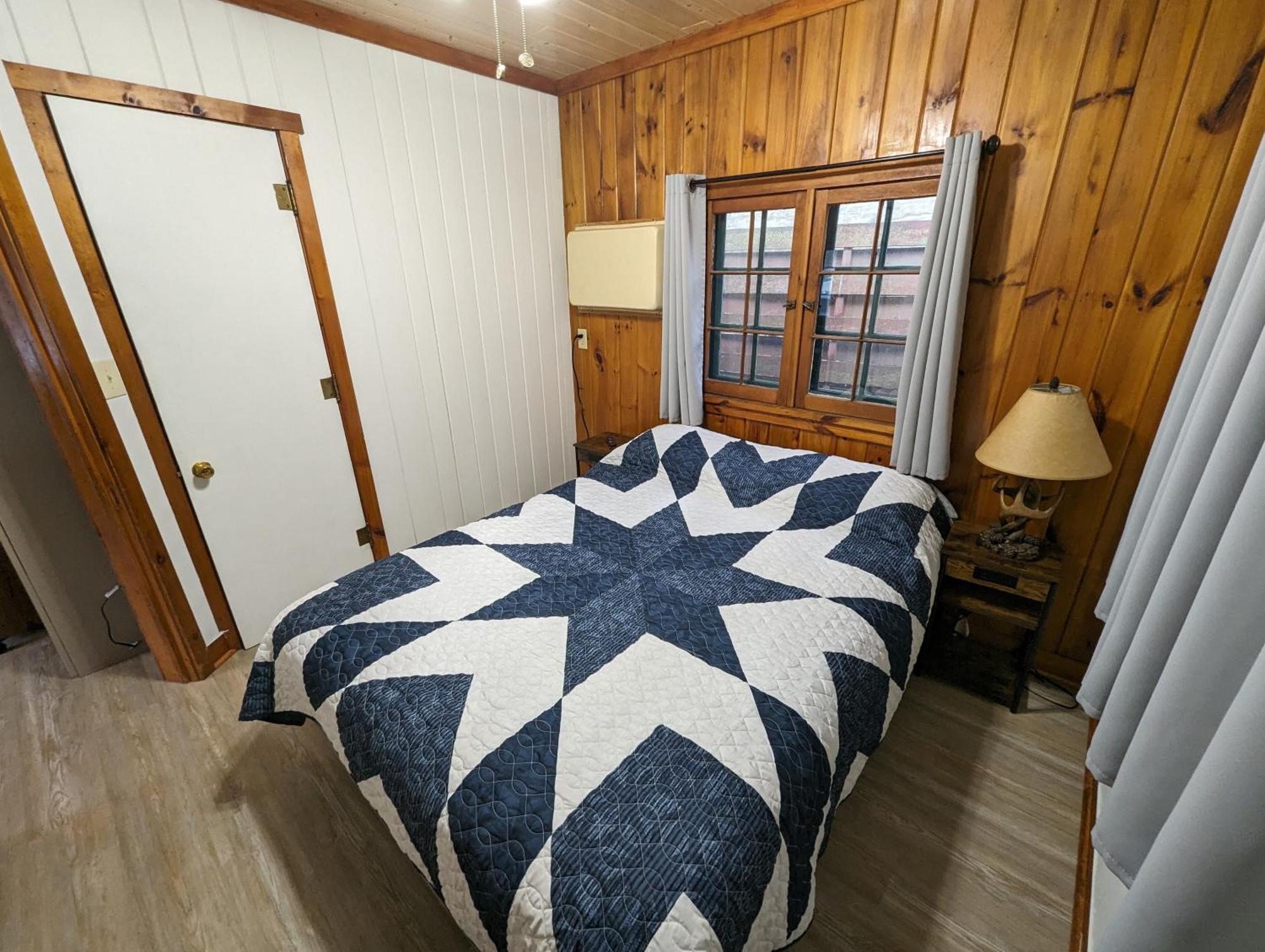 Riverside Point Resort Motel Park Rapids ภายนอก รูปภาพ